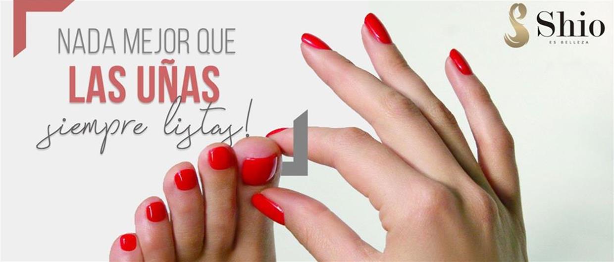 De descuento en servicio de pedicura y manicura.